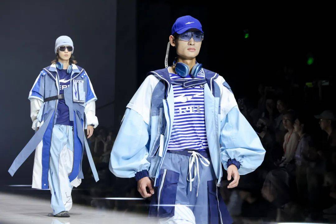 藝裳·共鳴 大連藝術學院畢業服飾設計中的在地文化敘事